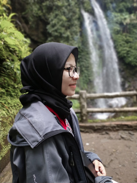 Air terjun Jumog Air terjun Jumog, air terjun Jumog Karanganyar, wisata Karanganyar, wisata Tawangmangu, wisata solo, explore karanganyar, explore solo, rute menuju Jumog, rute menuju air terjun Jumog, harga tiket air terjun jumog, tiket masuk air terjun Jumog, cara menuju air terjun Jumog, kawasan air terjun Jumog, parkir air terjun jumo