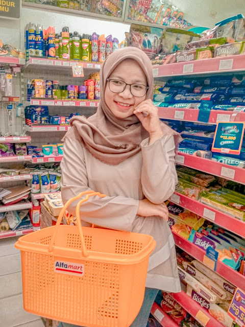 Alfatrex Kirim paket pakai alfatrex, cara pakai alfatrex, cara bara alfatrex di alfamart, cek tarif alfatrex, store alfatrex di alfamart terdekat, bayar alfatrex dimana, tahapan pengiriman alfatrex, aplikasi alfatrex