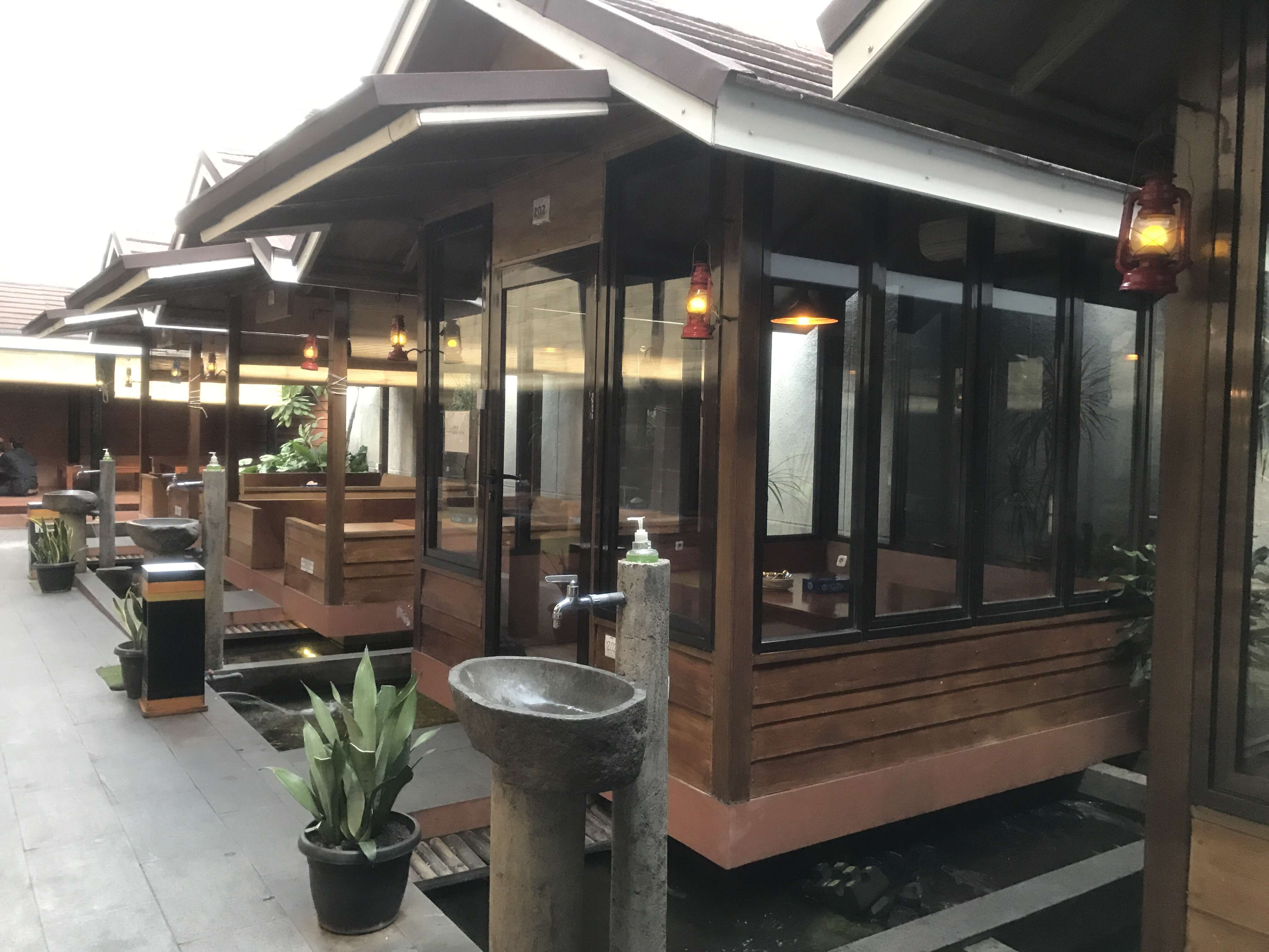 Rumah Makan Sari Idaman Kuliner Jakarta, Restoran Favorit Keluarga, Restoram ramah anak, Restoran murah, warung makan sunda, restoran sunda, Kuliner Murah Jakarta, Restoran Murah Jakarta