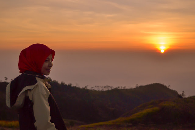 Ambivert Ciri-ciri ambivert, mengenali ambivert, sifat ambivert, tanda-tanda ambivert, cara mengetahui ambivert, kamu ambivert, bagaimana mengenali ambivert, kesehatan mental, introvert, ambivert, ekstrovert, cara membedakan introvert dan ekstrovert