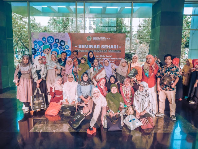 Komunitas Blogger Indonesia BloggerCrony Community